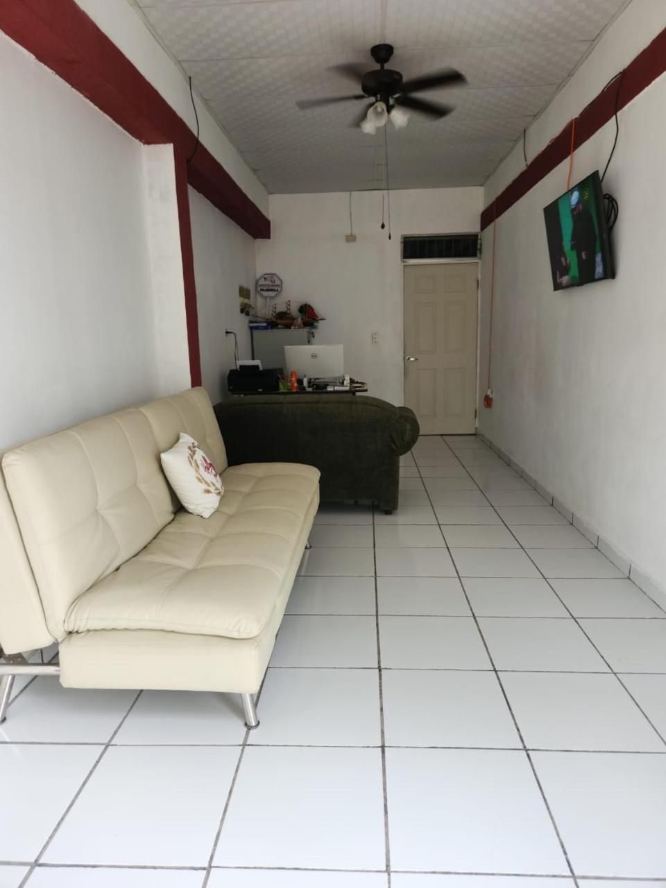Aparta Hotel Palmerola Comayagua Eksteriør billede