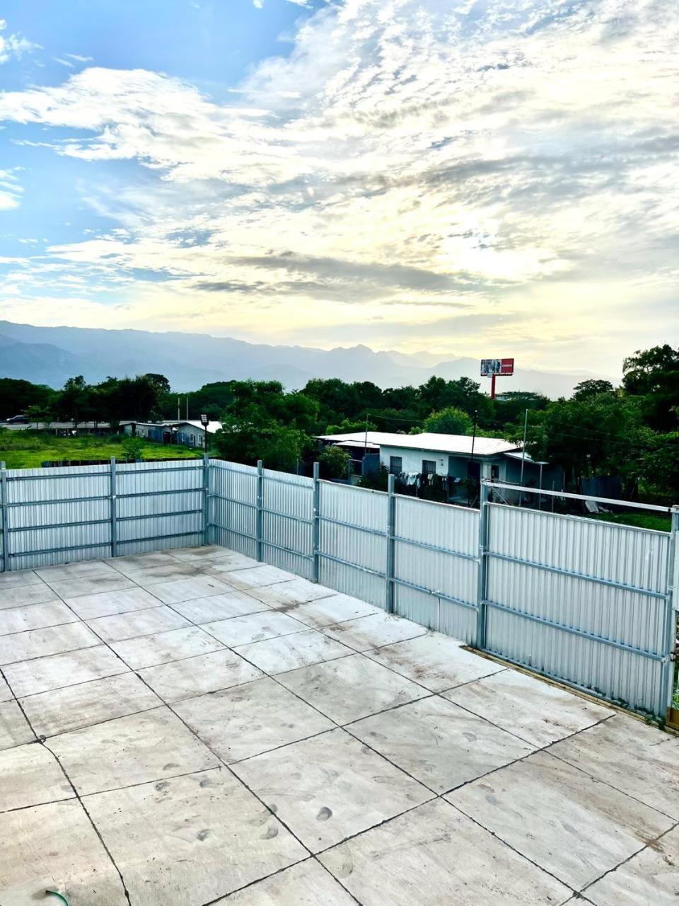 Aparta Hotel Palmerola Comayagua Eksteriør billede